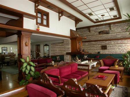 Hotel Elvetia Karpenísion Екстериор снимка