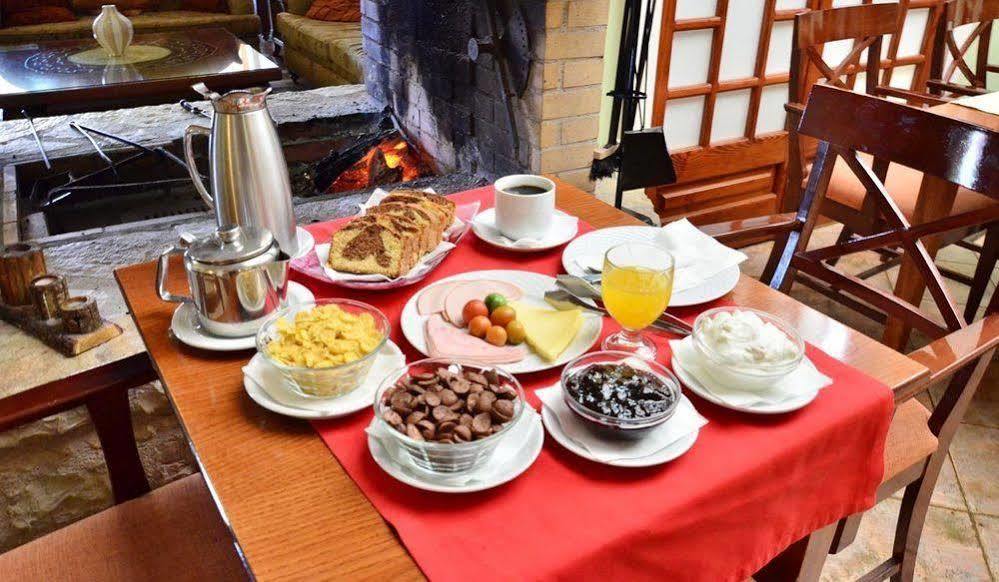 Hotel Elvetia Karpenísion Екстериор снимка